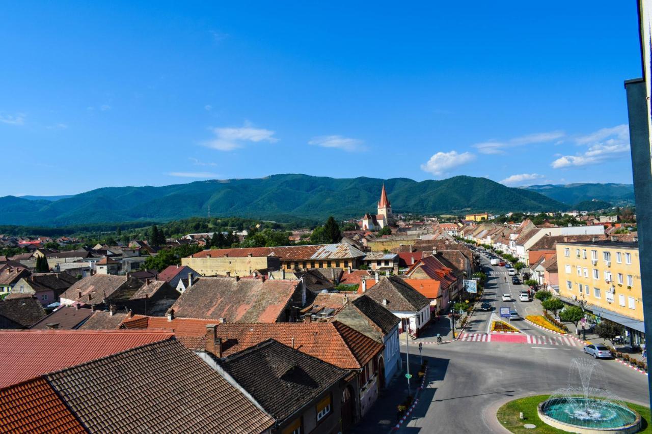 Heltau Jacuzzi Penthouse Cisnădie Kültér fotó